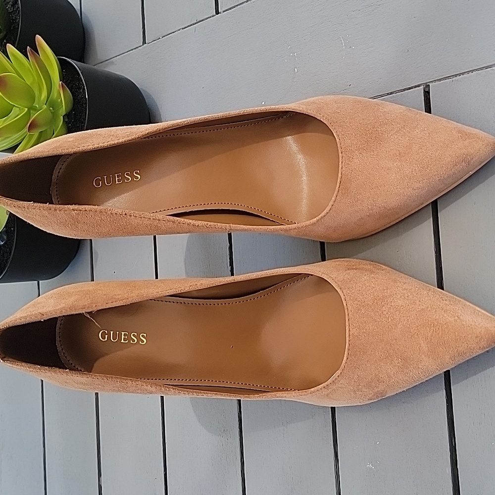 Guess Tan Suede Pumps - Picture 2 of 8